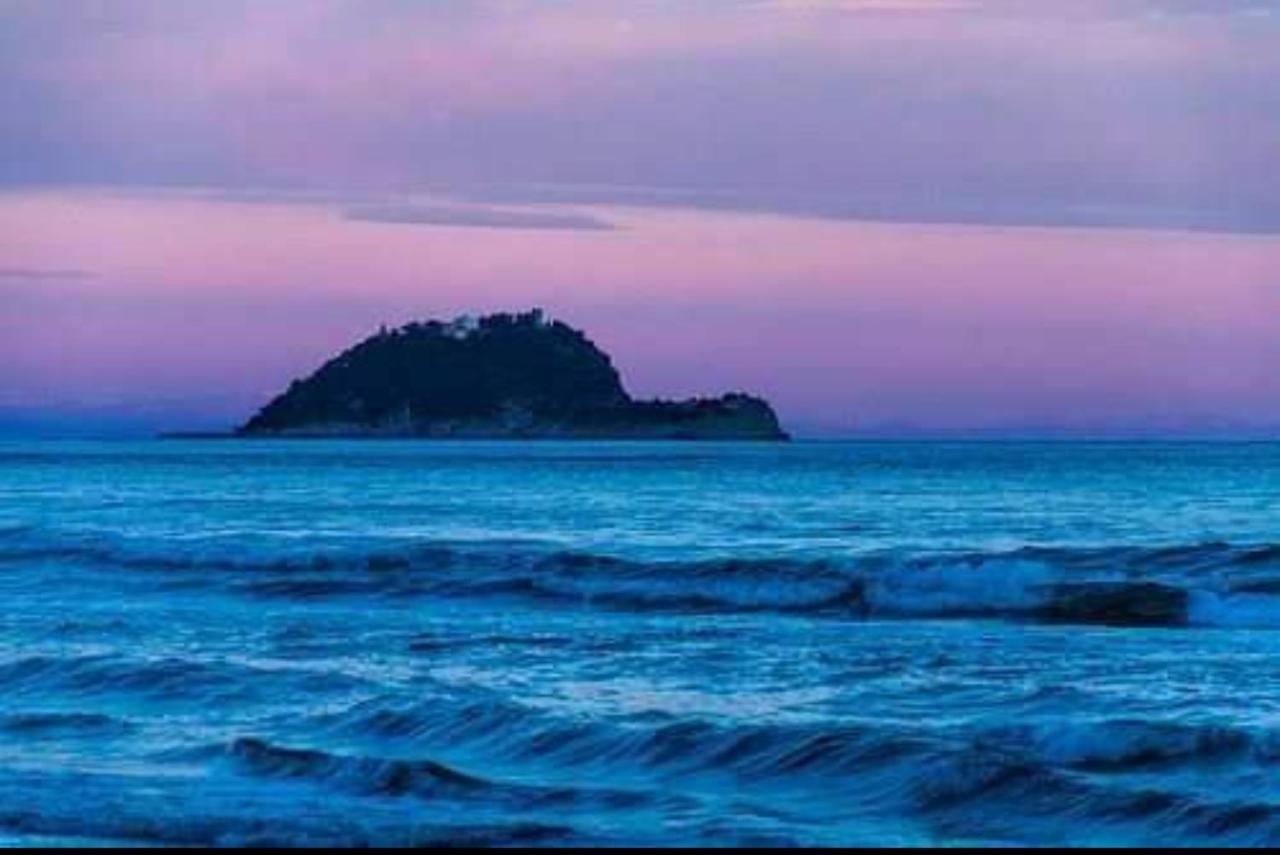 Albenga Sul Mare Famiglie Ed Amici Fino 10 Posti Appartement Buitenkant foto